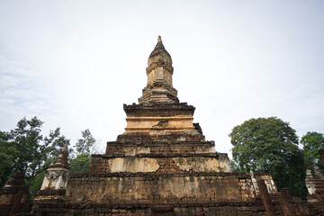 Archaeological and Buddhist sites, historical religious sites, Buddha, temples, ceremonial areas, religious attractions, Buddhist churches, antiques, pagodas, nature and dharma, Buddha statue.