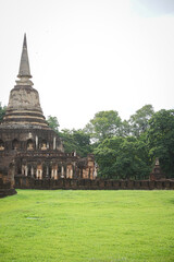 Archaeological and Buddhist sites, historical religious sites, Buddha, temples, ceremonial areas, religious attractions, Buddhist churches, antiques, pagodas, nature and dharma, Buddha statue.