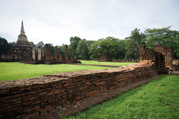 Archaeological and Buddhist sites, historical religious sites, Buddha, temples, ceremonial areas, religious attractions, Buddhist churches, antiques, pagodas, nature and dharma, Buddha statue.