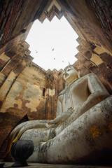 Archaeological and Buddhist sites, historical religious sites, Buddha, temples, ceremonial areas, religious attractions, Buddhist churches, antiques, pagodas, nature and dharma, Buddha statue.