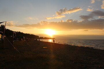 Naklejka premium 湖の朝焼け