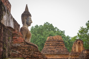 Archaeological and Buddhist sites, historical religious sites, Buddha, temples, ceremonial areas, religious attractions, Buddhist churches, antiques, pagodas, nature and dharma, Buddha statue.