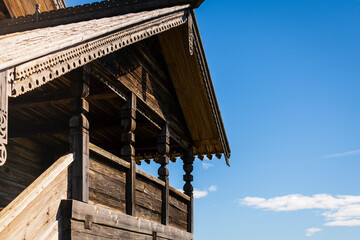 Obraz premium Open-air museum-reserve on Kizhi island in Lake Onega. Monuments of wooden architecture: churches and a bell tower. Kizhi Island, Karelia, Russia. Russia tourism concept