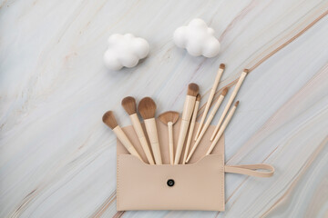 make up brush pastel background