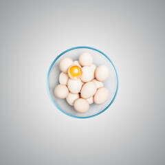 Jajka, Kurze jajka, zdrowe jajka, Jajka w pojemniku, jajka od zdrowych kur, kury z wolnego wybiegu, kolorowe jajka, eggs, healthy eggs © adamekbarbara