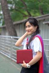 Fototapeta premium female graduate