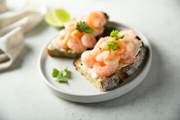 Homemade shrimp toast with cream cheese