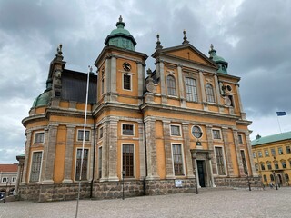 Kalmar Cathedral on a cloudy day in the city of Kalmar, Sweden © Poly Polycarpou/Wirestock Creators