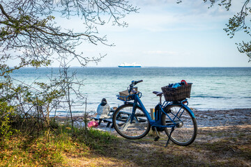 Fototapeta premium bike on the beach