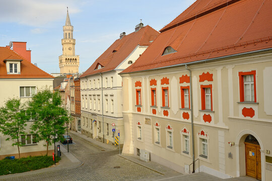 Opole kod town