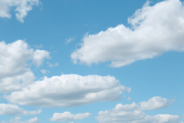 Obraz na płótnie Canvas Picturesque view of blue sky with fluffy clouds