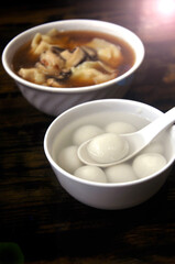 Sweet dumplings made of glutinous rice flour