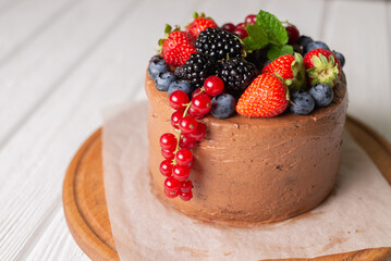chocolate cake with berries