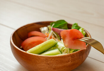 Salad on the table. テーブルの上のサラダ