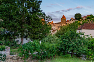 Semur-en-Auxois