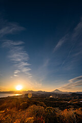 Obraz premium 富士山と海と夕日