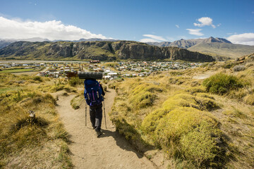 Obraz premium senda al campamento De Agostini y a laguna Torre, El Chalten, parque nacional Los Glaciares, republica Argentina,Patagonia, cono sur, South America