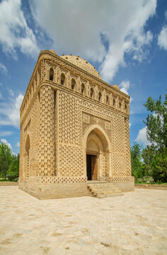 Samanid Mausoleum In Bukhara. Uzbekistan