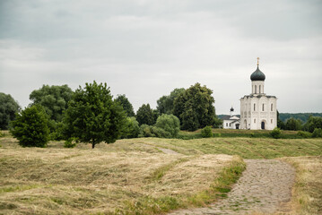 Fototapeta na wymiar Church of the Intercession on the River Nerl. White Monuments of Vladimir and Suzdal.