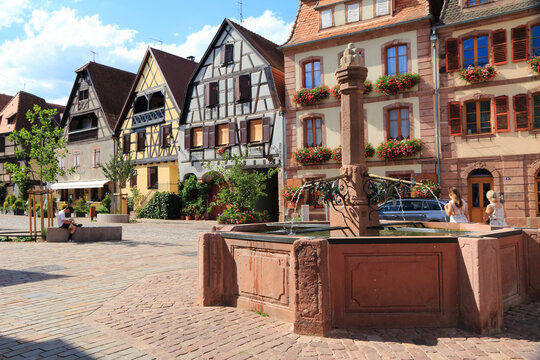 Bergheim, dans le vignoble d'Alsace, un des plus beaux villages de France