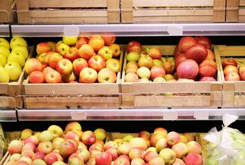 buying apples at the market