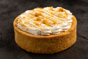 Tasty mine banoffee pie. Banoffee tartlet.