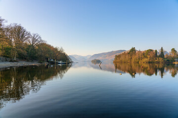 Fototapeta na wymiar Derwentwater lake at sunrise in Lake District. England