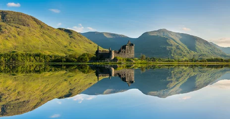 Washable wall murals Blue The ruins of Kilchurn castle on Loch Awe. The longest fresh water loch in Scotland