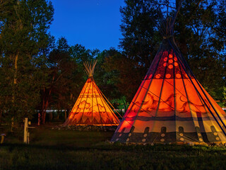 Night view of Tipi with beautiful landscape © Kit Leong