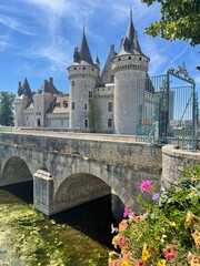 chateau de Sully sur Loire