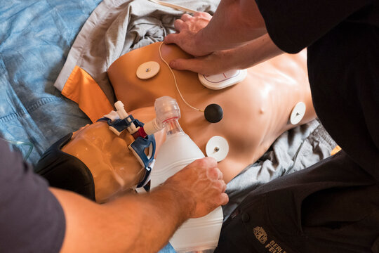 Training in the use of a defibrillator