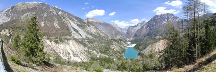 Lago del Vajont - Erto - Monte Toc - Valle del Vajont