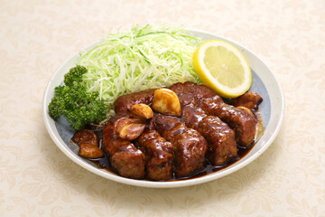 Tonteki, Japanese Yokkaichi style pork loin steak (like a baseball glove)