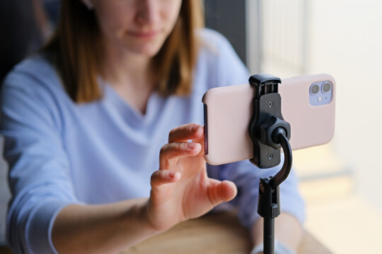 Kikkerland Smartphone Tripod