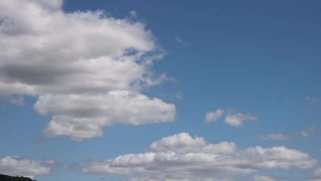 Wolken  im Zeitraffer	
