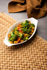 Indian style Broccoli And Aloo Poriyal or South Indian Broccoli And Potato Stir Fry vegetable recipe