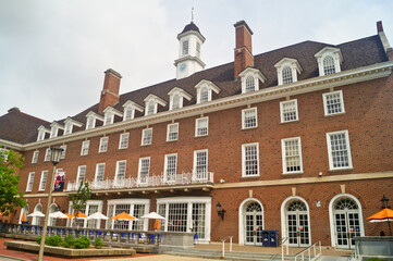 Champaign, Illinois / USA - June 13 2022: Beautiful Fountain with Plants and Flowers at University of Illinois Urbana-Champaign
