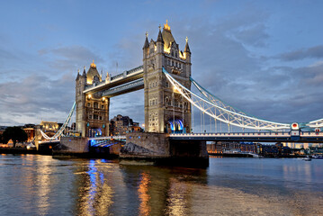 Tower Bridge - a drawbridge in London, UK.	 - obrazy, fototapety, plakaty