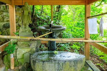 Fototapeta premium 夏の呑山観音寺 福岡県篠栗町 Nomiyamakannonji temple in summer. Fukuoka-ken Sasaguri town.