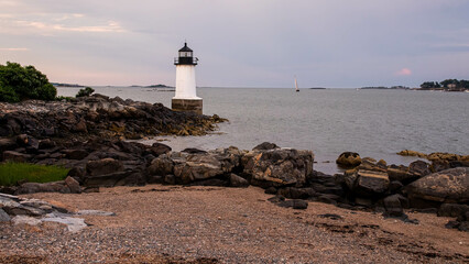 Fototapeta na wymiar Winter Harbor Lighthouse