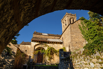 iglesia de la Virgen de la Asunción, siglo XII, Asín de Broto ,municipio de Broto, Sobrarbe,Huesca, Aragón, cordillera de los Pirineos, Spain