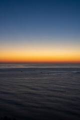 Fototapeta na wymiar Line of the horizon on the sea at dusk