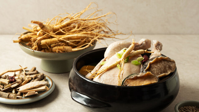 samgyetang,Ginseng Chicken Soup with Abalones

