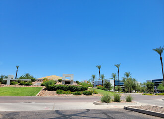 Obraz premium Roundabout at Cotton Center, Phoenix, AZ