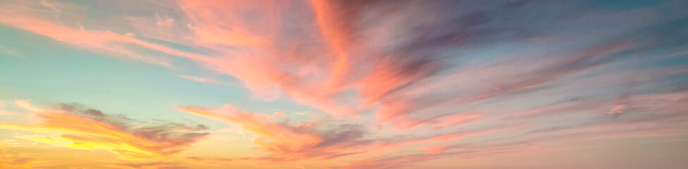 Naklejka na ściany i meble Colorful Sky at Sunset