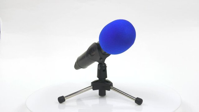 microfone. Top view, 360 degree rotation, close-up