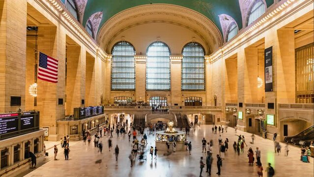 Grand Central Terminal, New York City, Busy Weekend Timelapse