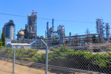 Gasoline/Oil Refinery with polluted Water in Martinez, California - obrazy, fototapety, plakaty