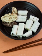 한국전통음식 엿과 강정