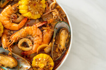 spicy barbecue seafood - shrimps, sqiud, mussel